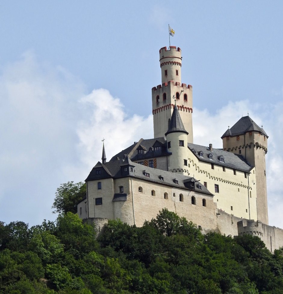 Замок Марксбург в Германии