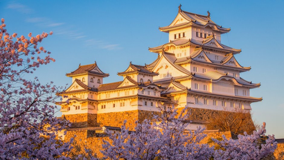 Замок белой цапли в японии