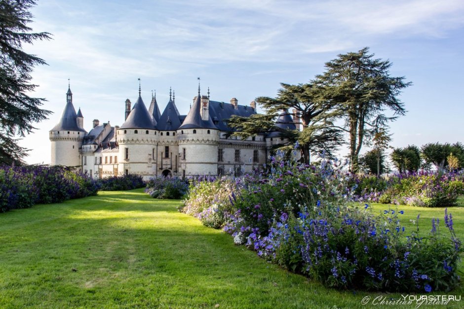 Базуж замок Франция