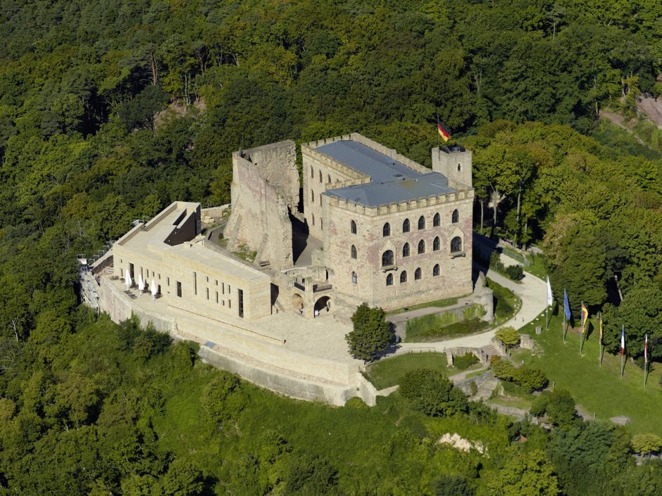 Хамбахский замок