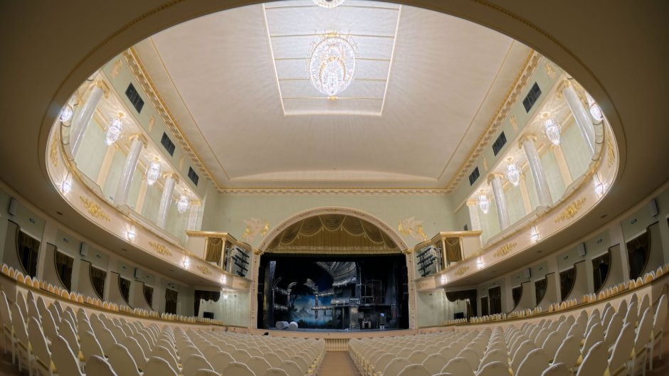 Большой театр зал историческая сцена схема зала