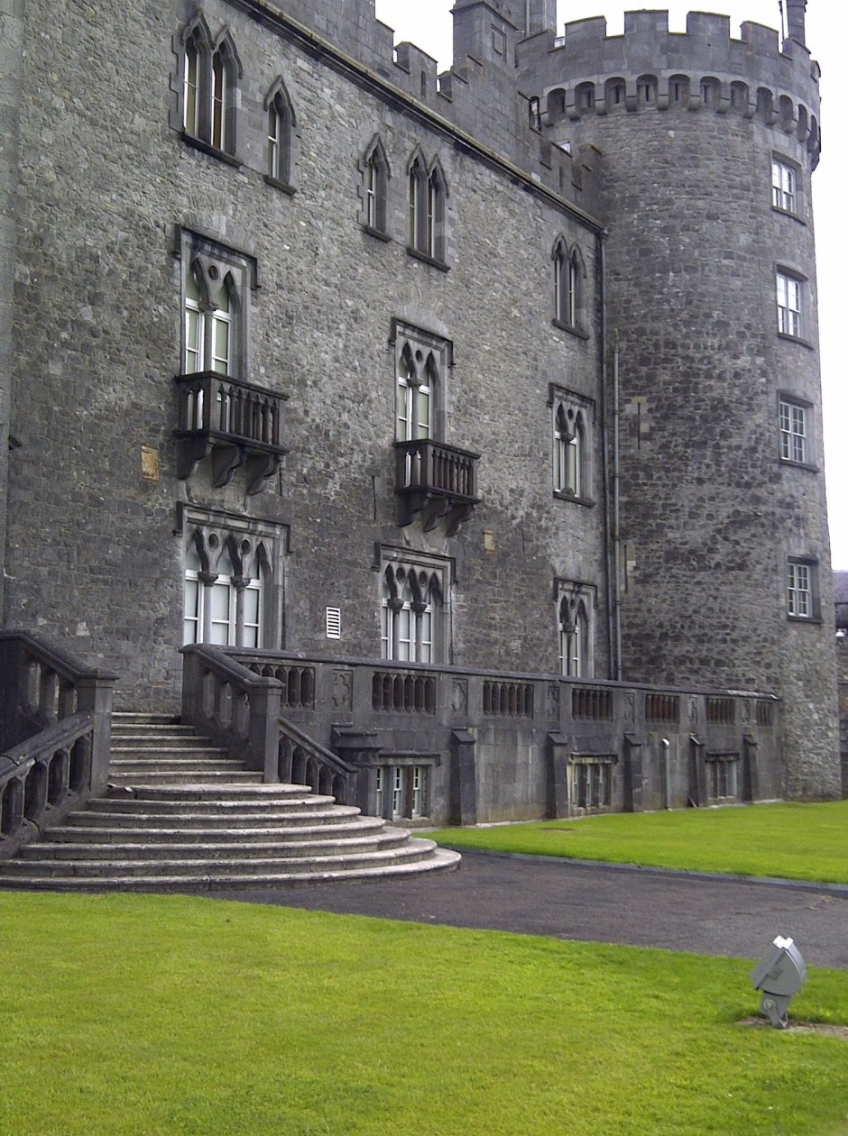 Ирландия замок Кэйр интерьер