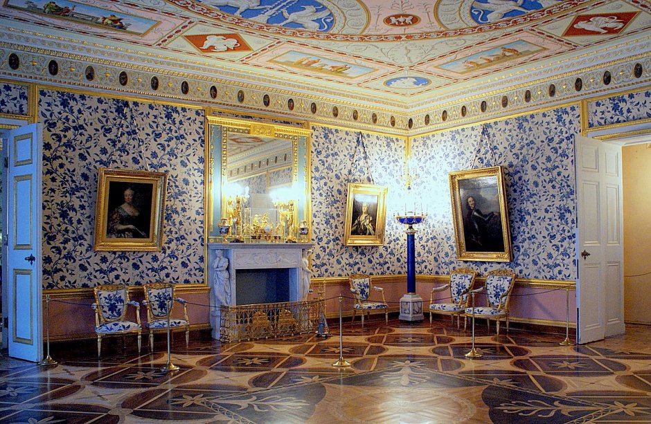Голубая гостиная Екатерининского дворца
