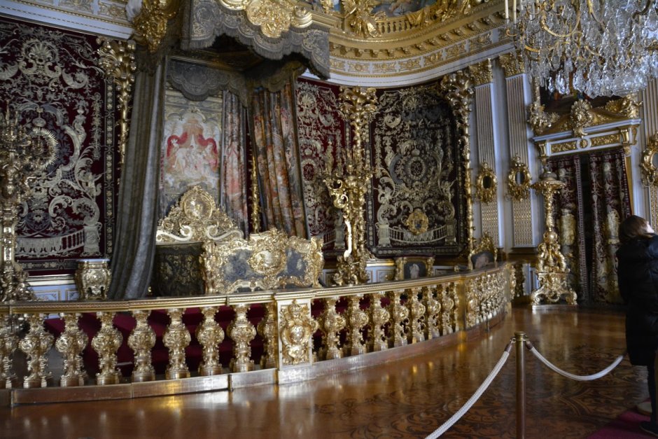 Херренкимзее Королевская опочивальня