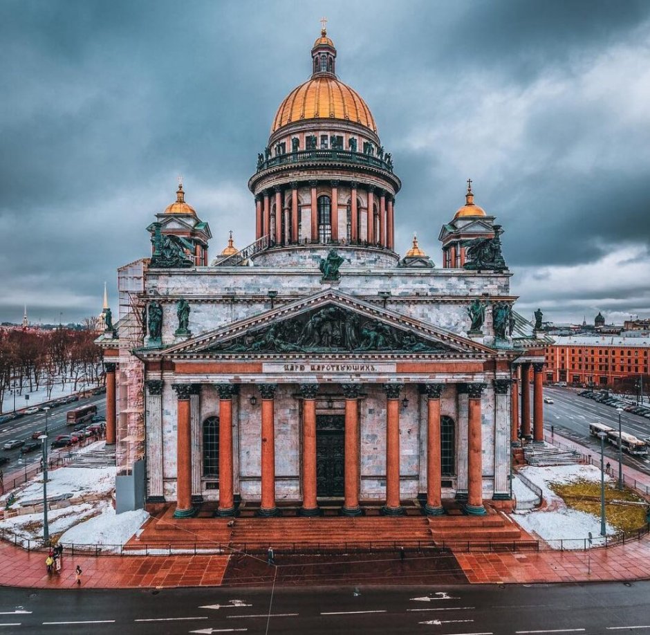 Исаакиевский собор колонны