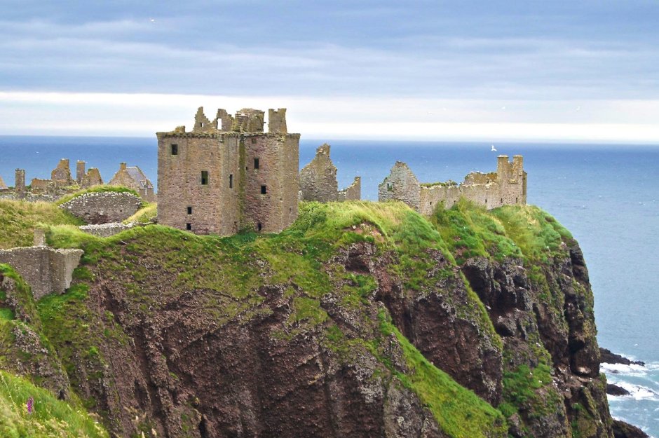 Замок Данноттар, Шотландия, Великобритания