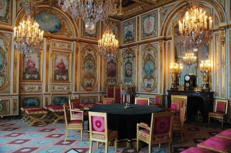 Дворец - Luxury