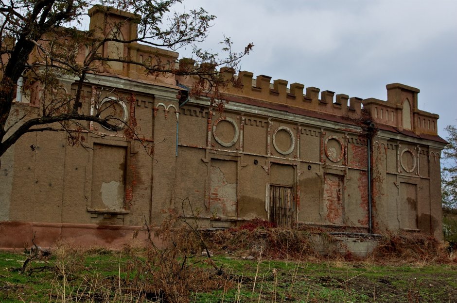 Замок Лакиера Золотая коса