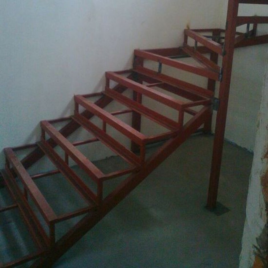 Лестница с 3 забежными ступенями