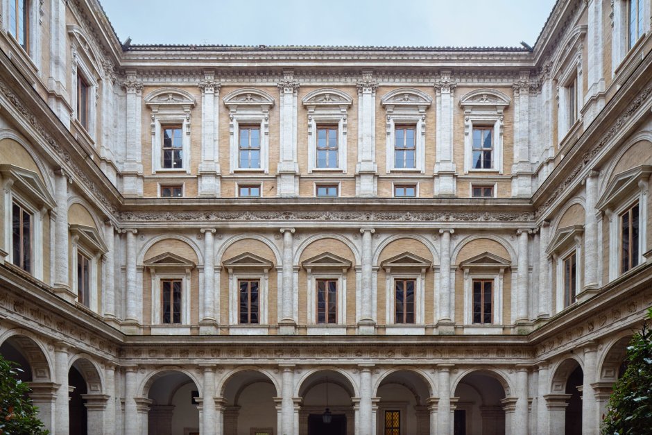 Палаццо Фарнезе архитектура
