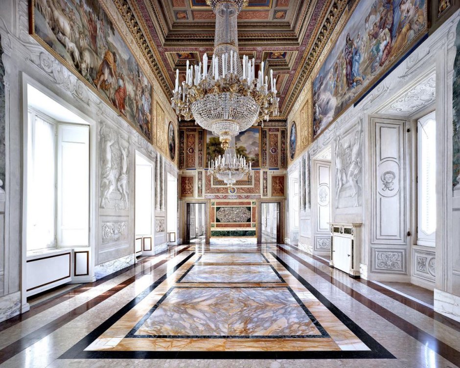Дворец палаццо Барберини внутри
