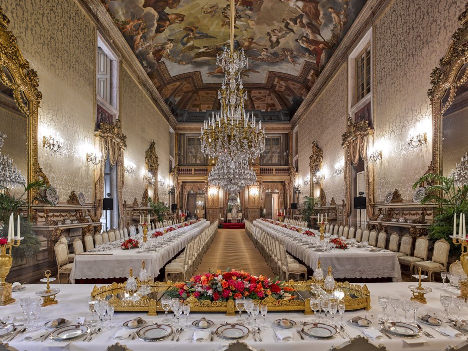 Палаццо Италии интерьеры