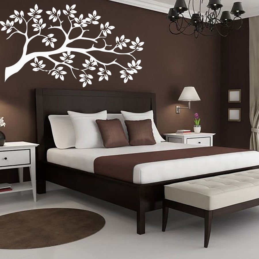 Дерево мокко. Коричневая спальня. Спальня с коричневой мебелью. Спальня в кофейных тонах. Дизайн спальни в коричневых тонах.