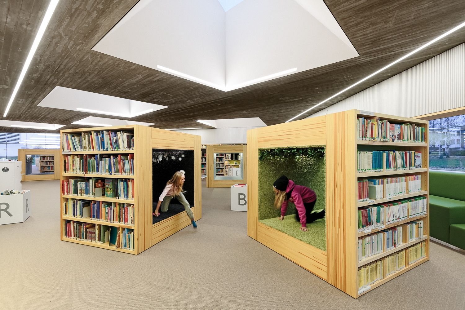 Современное пространство в библиотеке