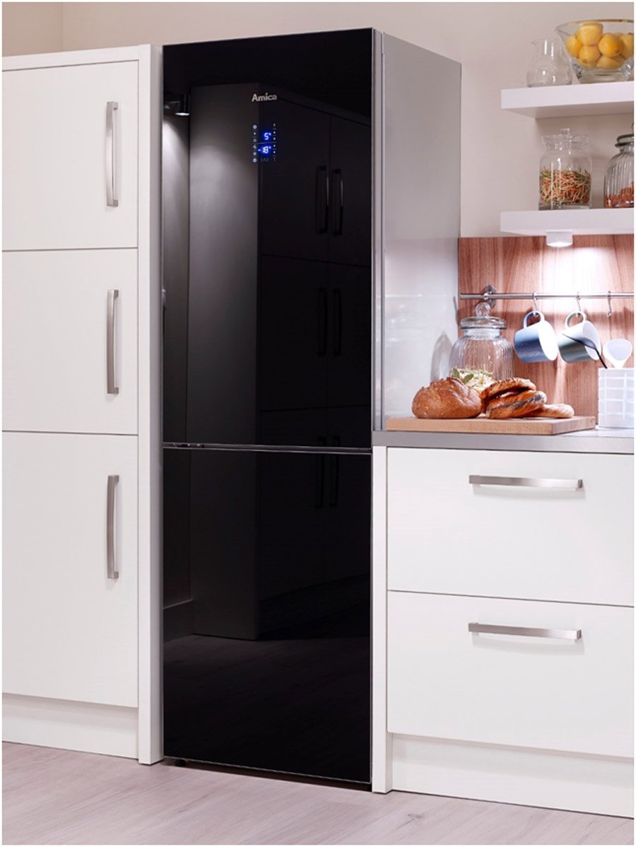 Холодильник Хайер со стеклянной дверью черный
