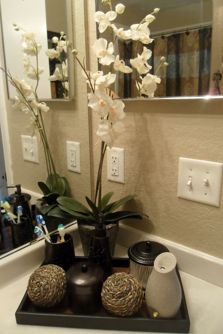 Цветы в ванной комнате для декора искусственные