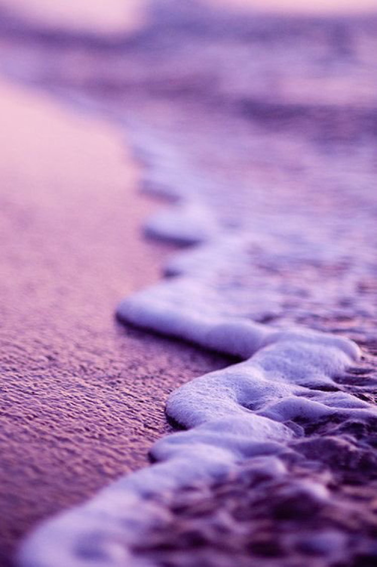 Фиолетовый песок