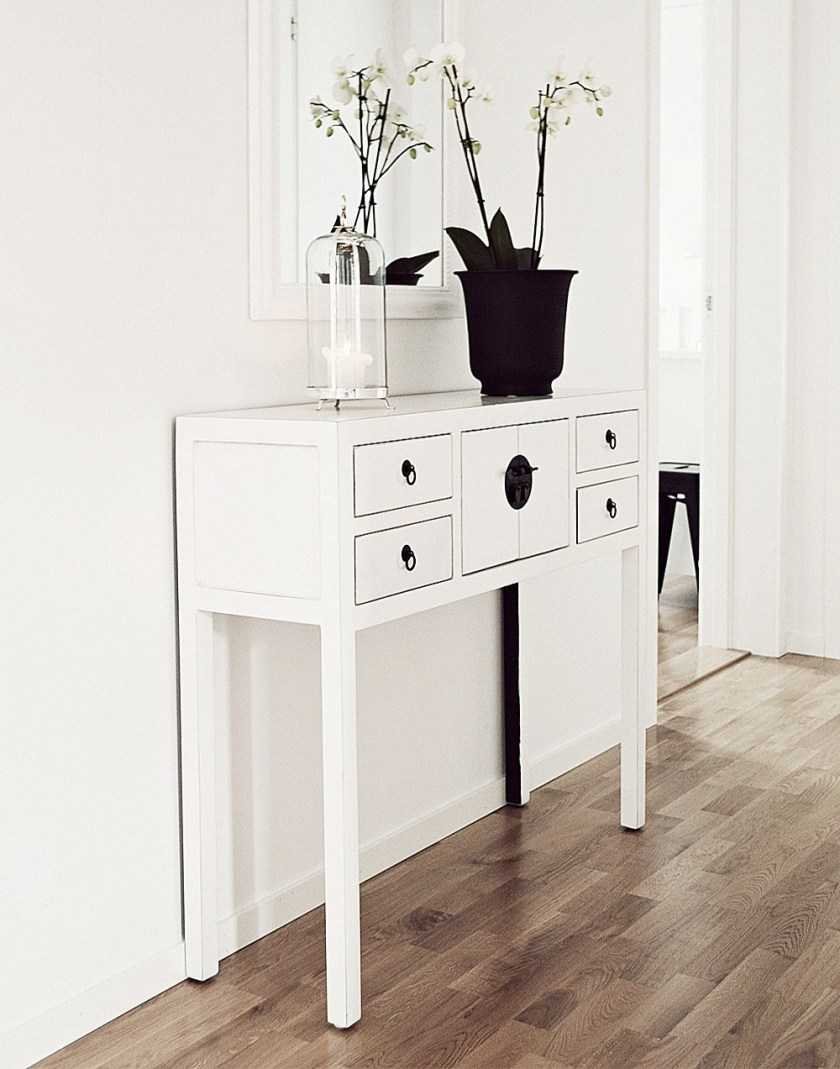 ХЕМНЭС консольный стол, белая морилка, 157x40 см