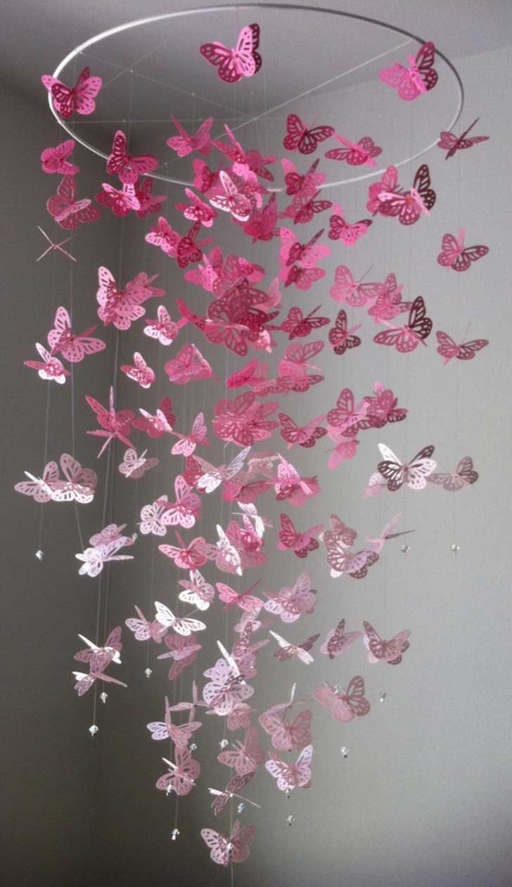Мобиль из бумажных бабочек