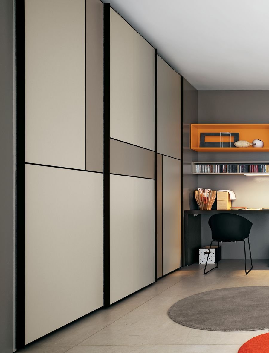 Шкаф купе Sliding-Door Wardrobe