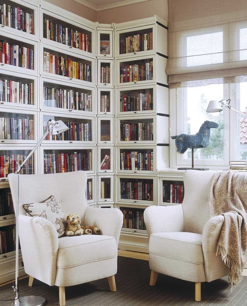 Стеллаж книжный
