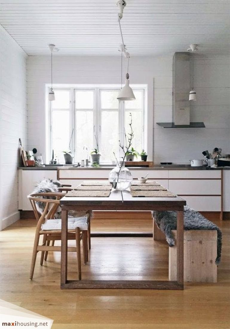 Ikea МОРБИЛОНГА стол