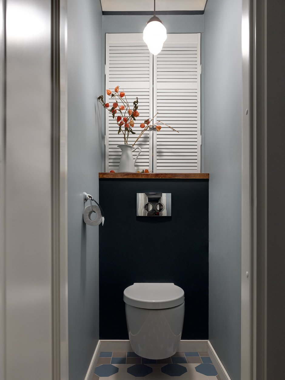 Шкаф в туалет