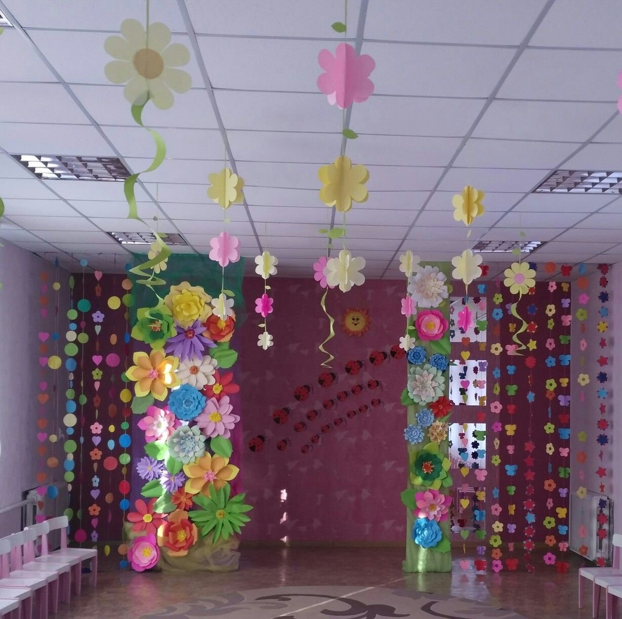 оформление зала 1 сентября в детском саду
