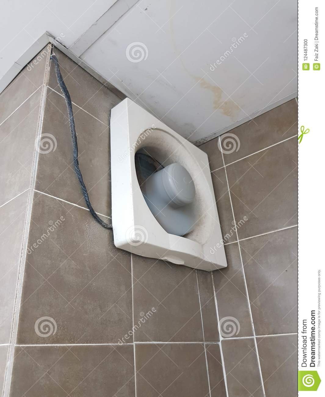 Принудительная вентиляция в ванной и туалете