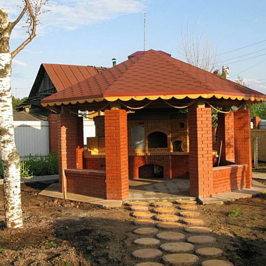 Беседка из кирпича