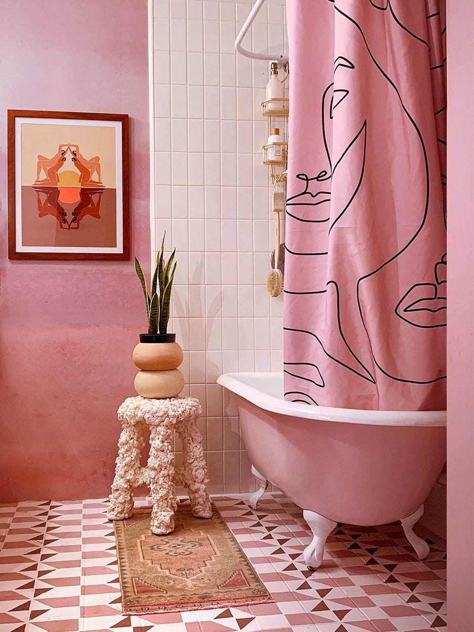 Плитка в ванную комнату розовая