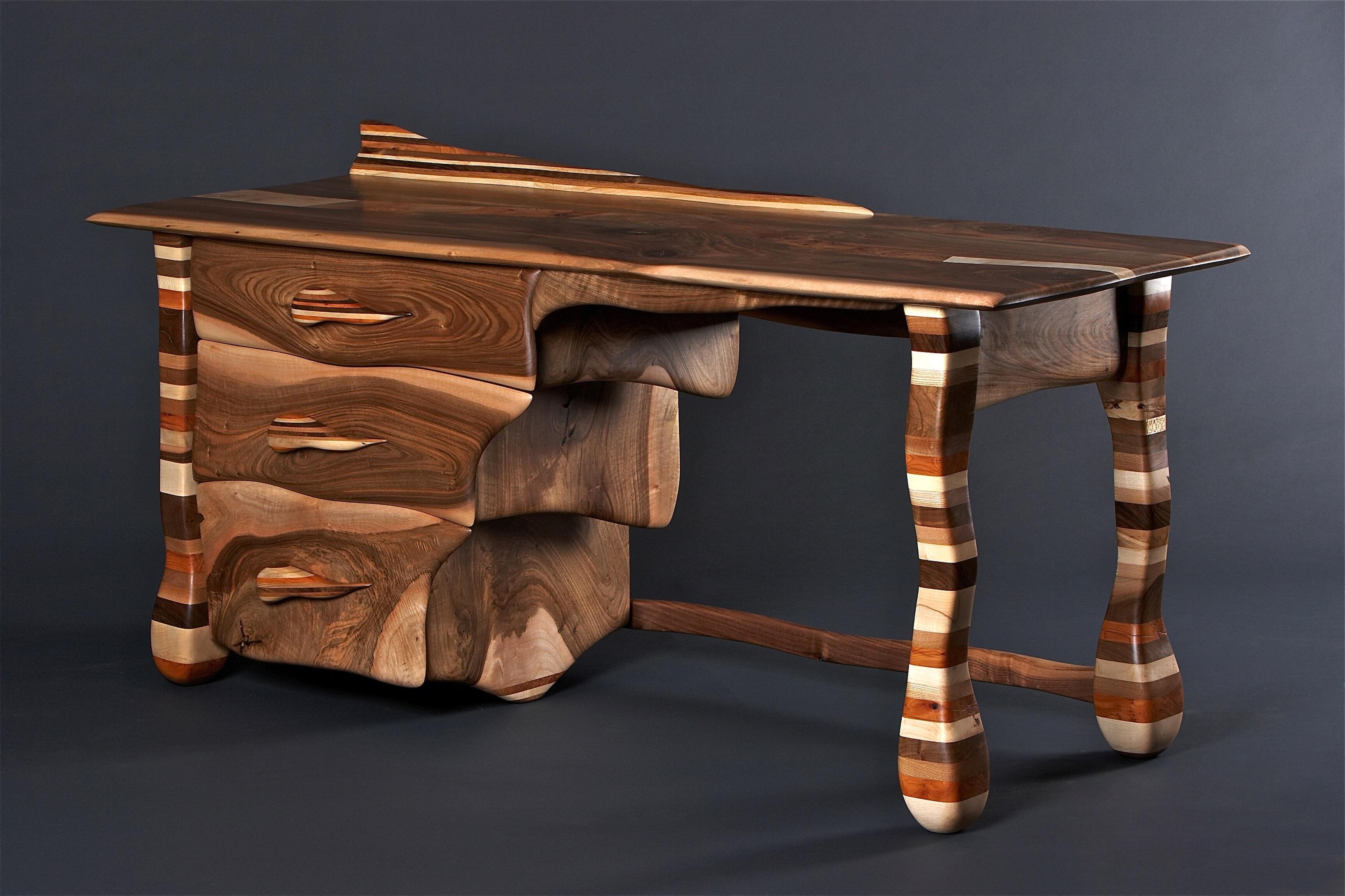 Оригинальные деревянные столы
