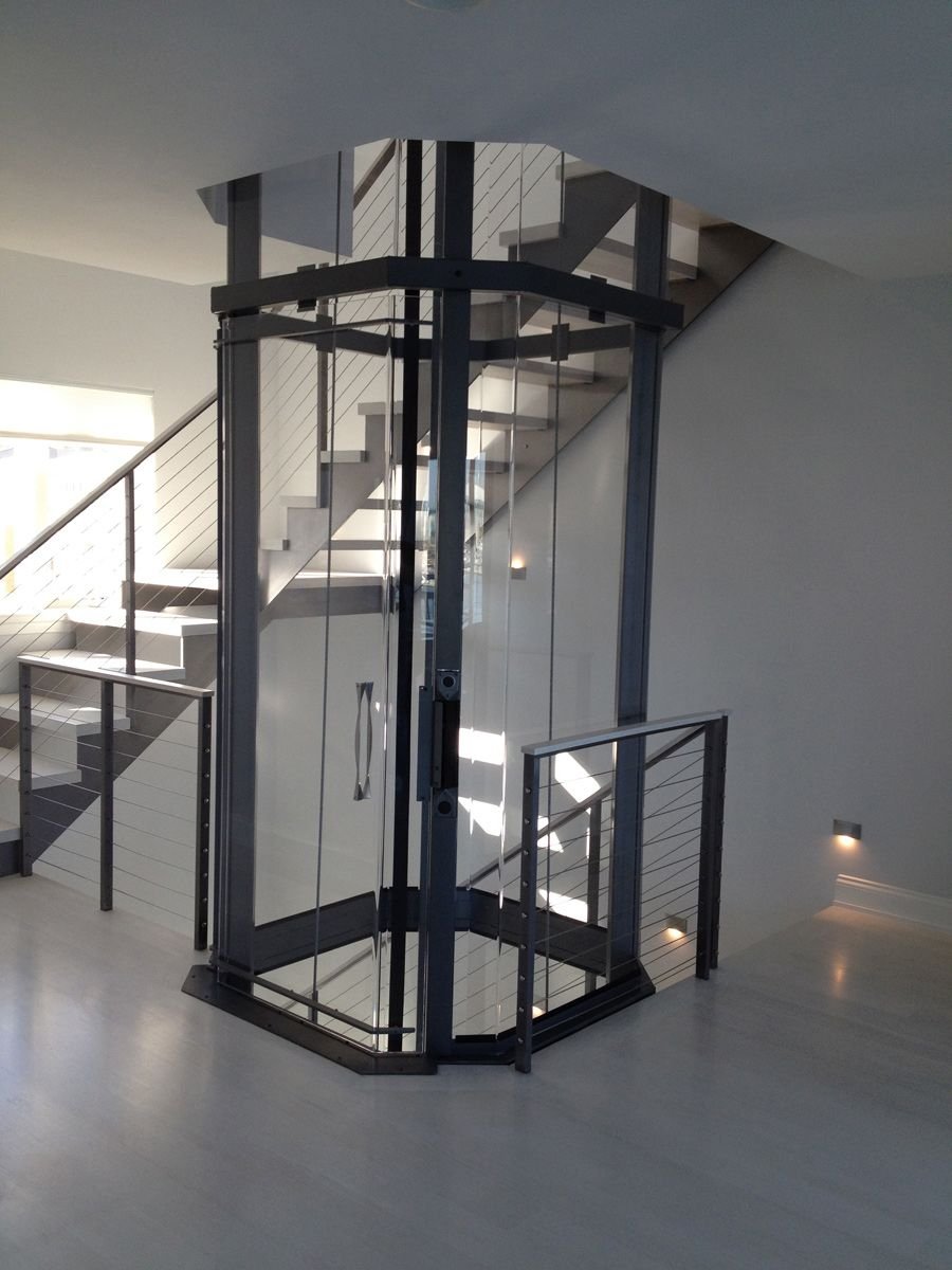 Гидравлический лифт для коттеджа