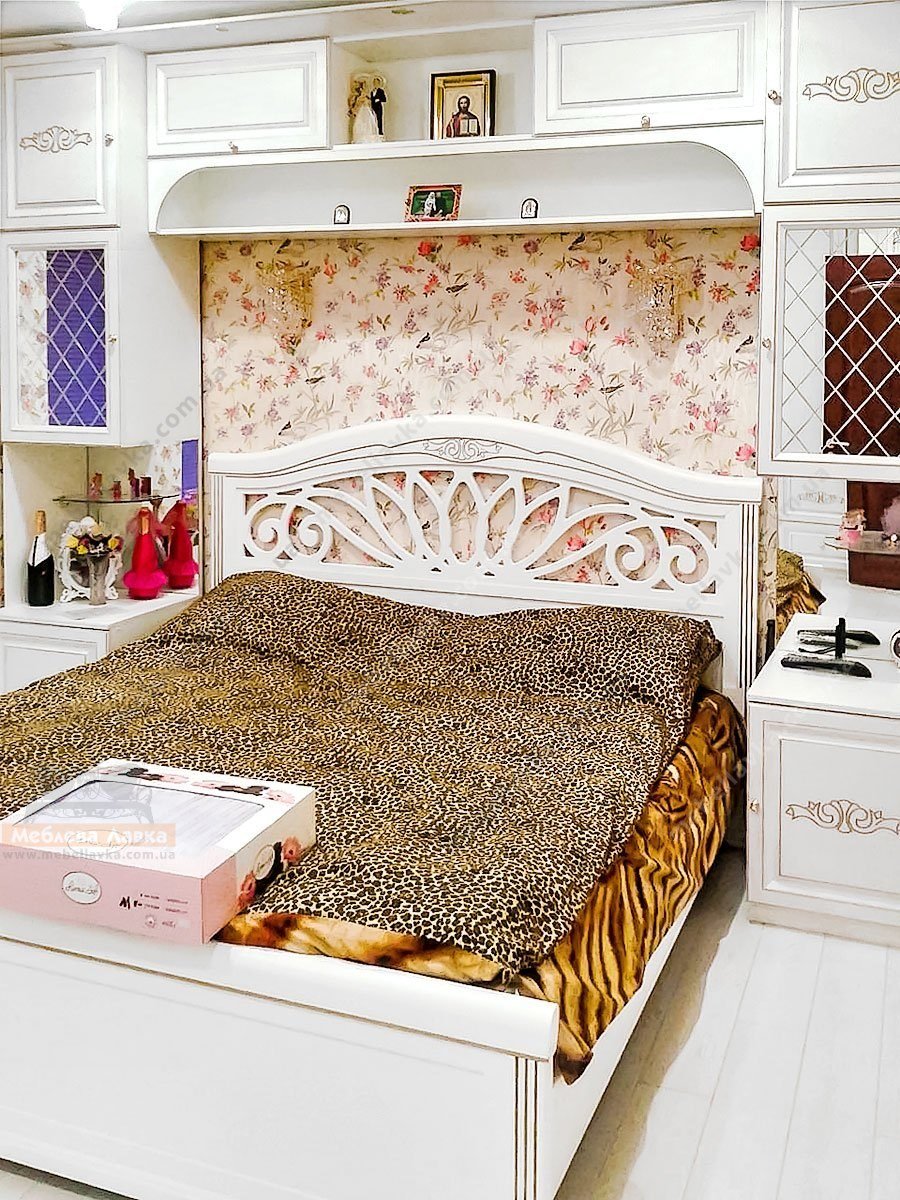 Кровать арт Нико Камелия