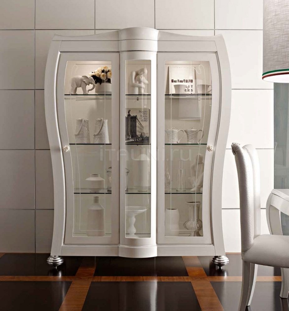 Шкаф-витрина Modern b820