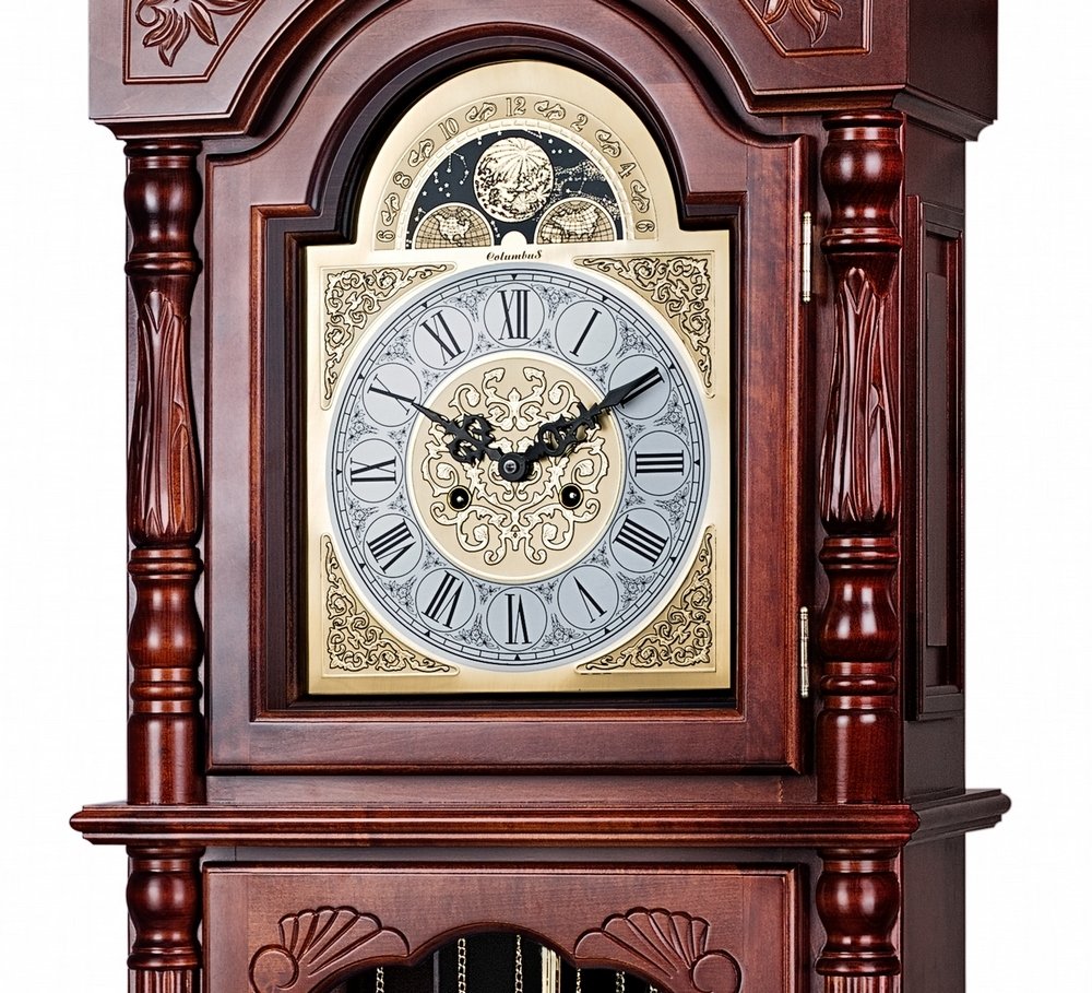 Часы напольные с маятником в деревянном корпусе. Напольные часы Колумбус. Старинные напольные часы. Часы напольные с боем. Старинные часы с маятником.