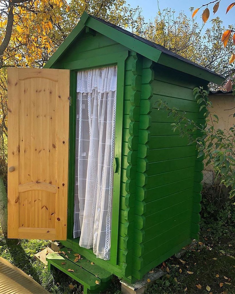Унитаз для уличного туалета