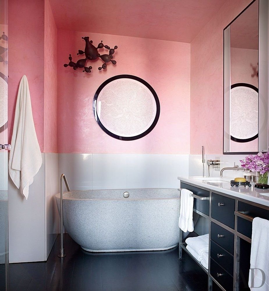 Интерьер ванной розовый