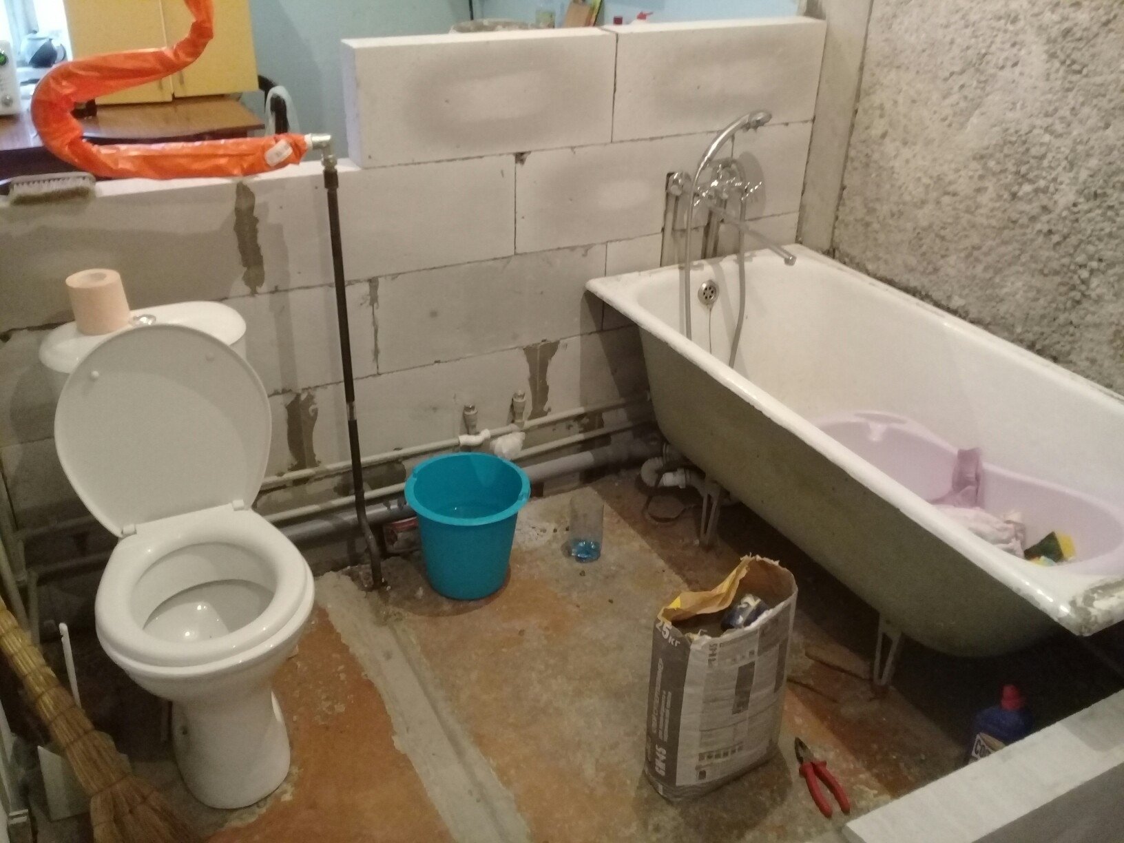 Объединенная ванная и туалет в хрущевке