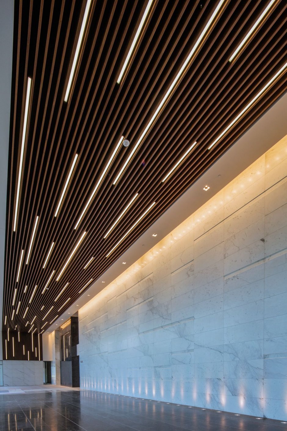 Hunter Douglas потолок рейки