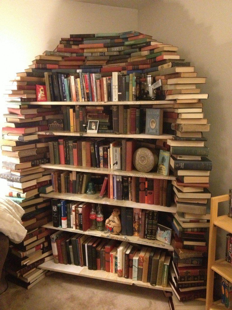 Книжные полки