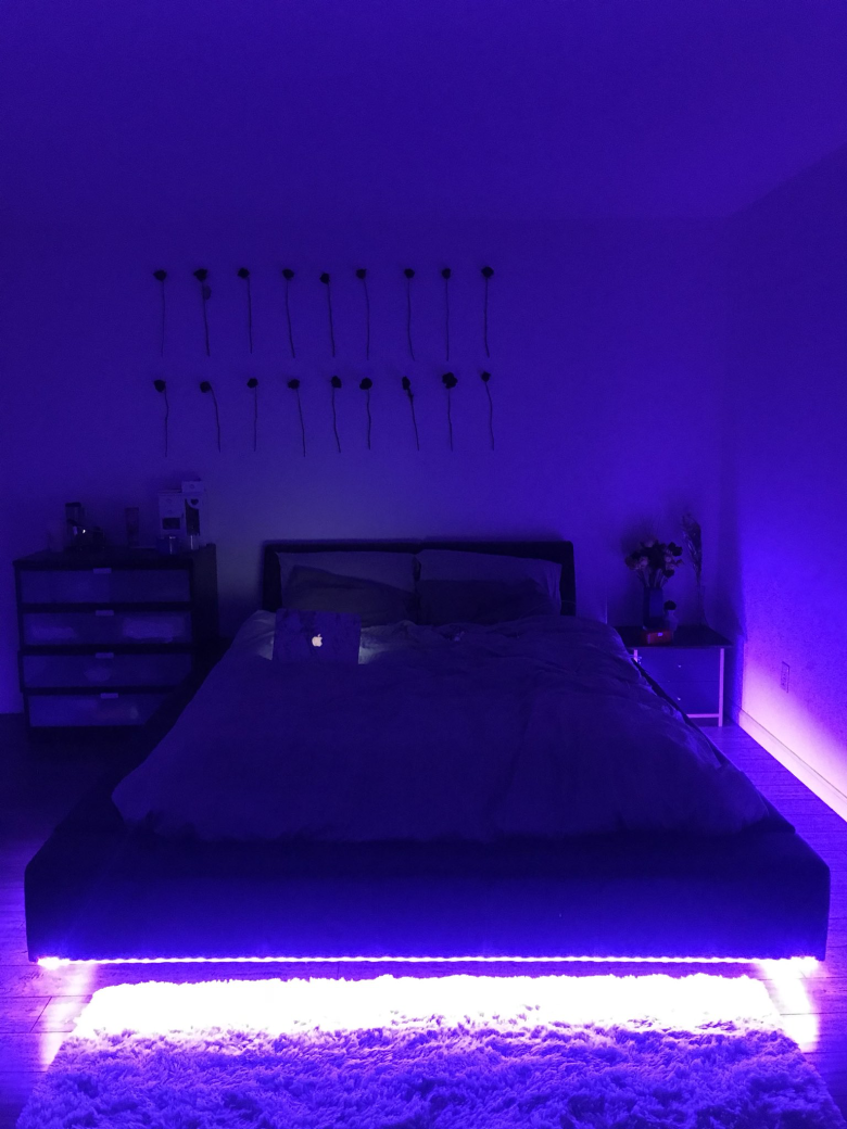 Фиолетовая РГБ подсветка