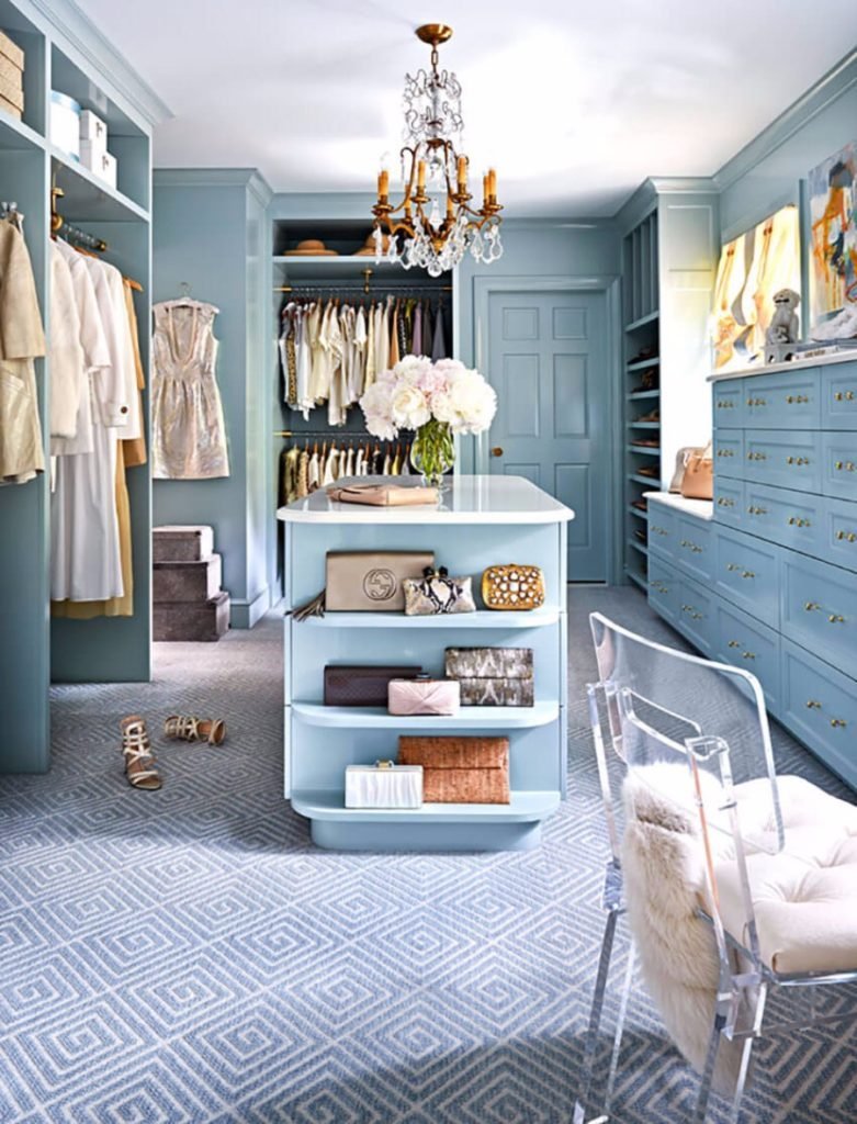 Цвет гардеробной комнаты