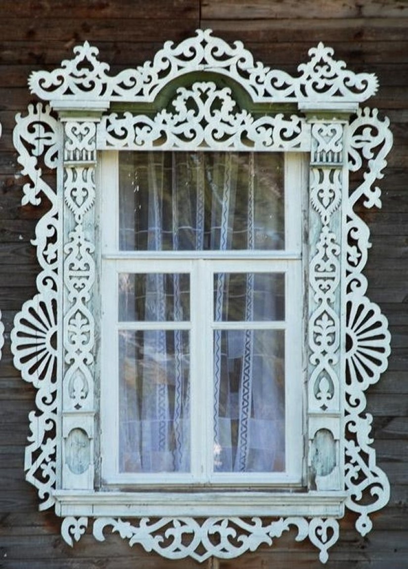Расписные наличники