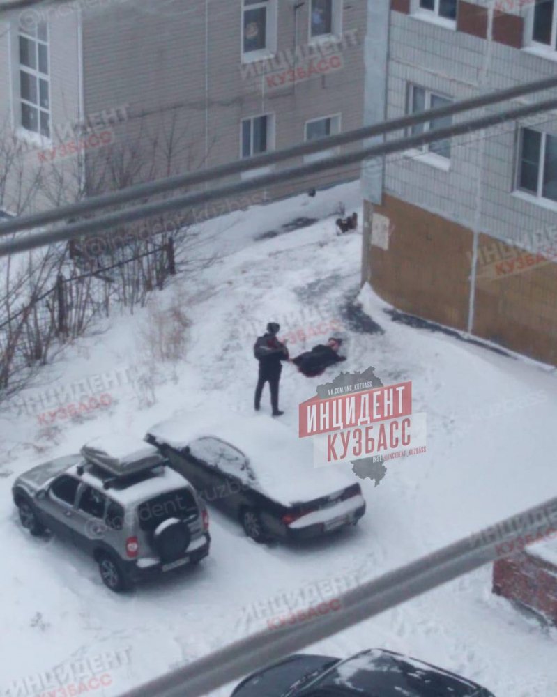 Ребёнок выпал из окна в Москве