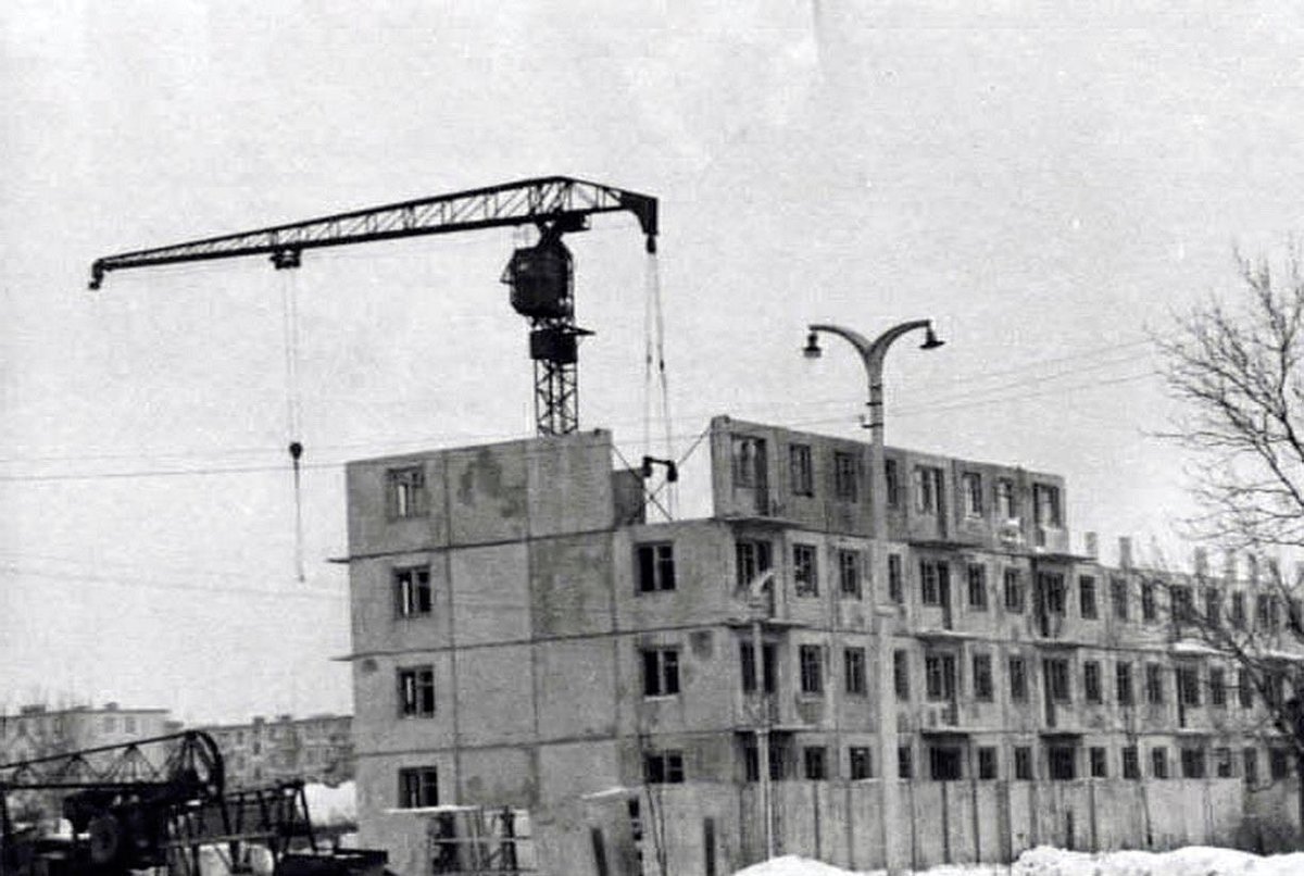 Стройки пятиэтажек в СССР