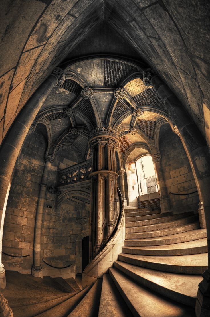 Лестница Леонардо да Винчи в замке Шамбор схема