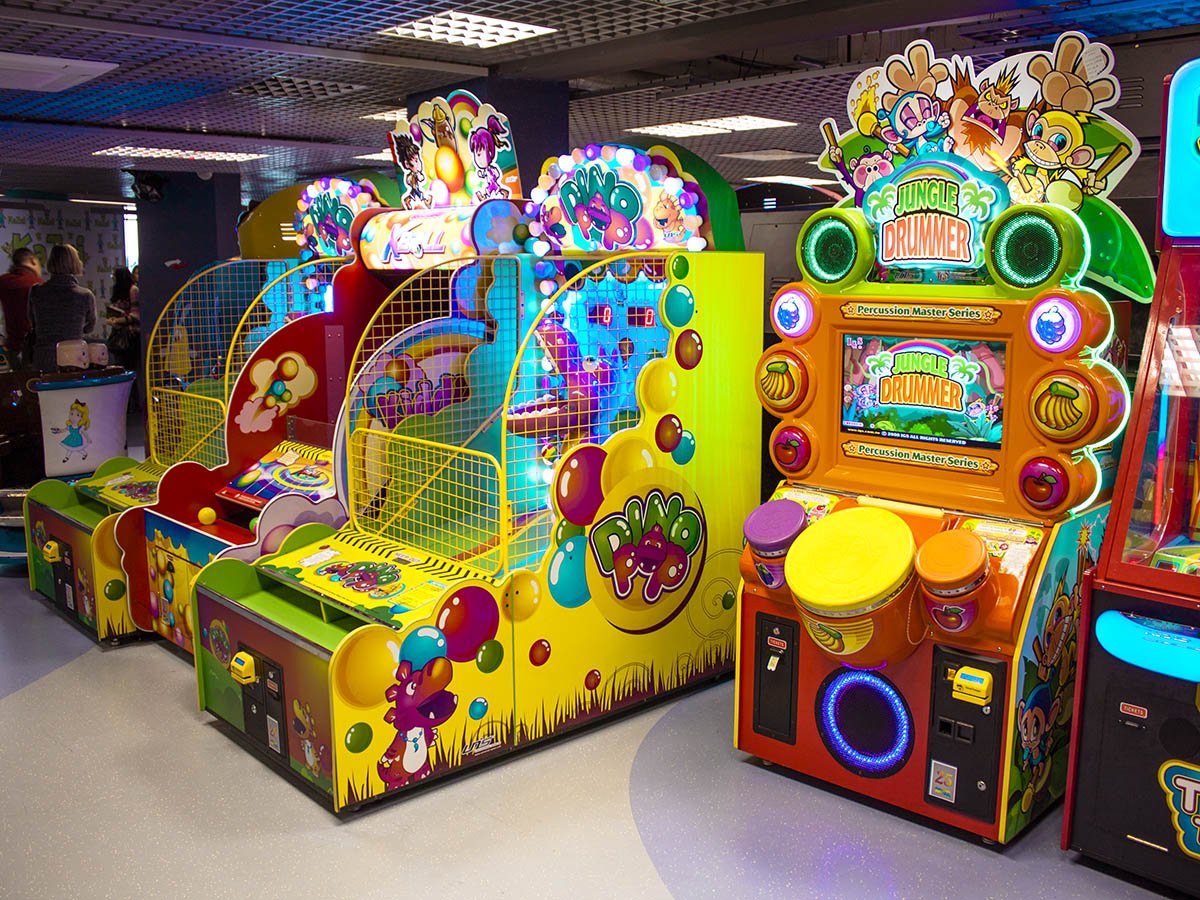 Автомат развлечения. Детские игровые автоматы. Игровые автоматы для детей. Развлекательные автоматы. Развлекательные детские игровые автоматы.