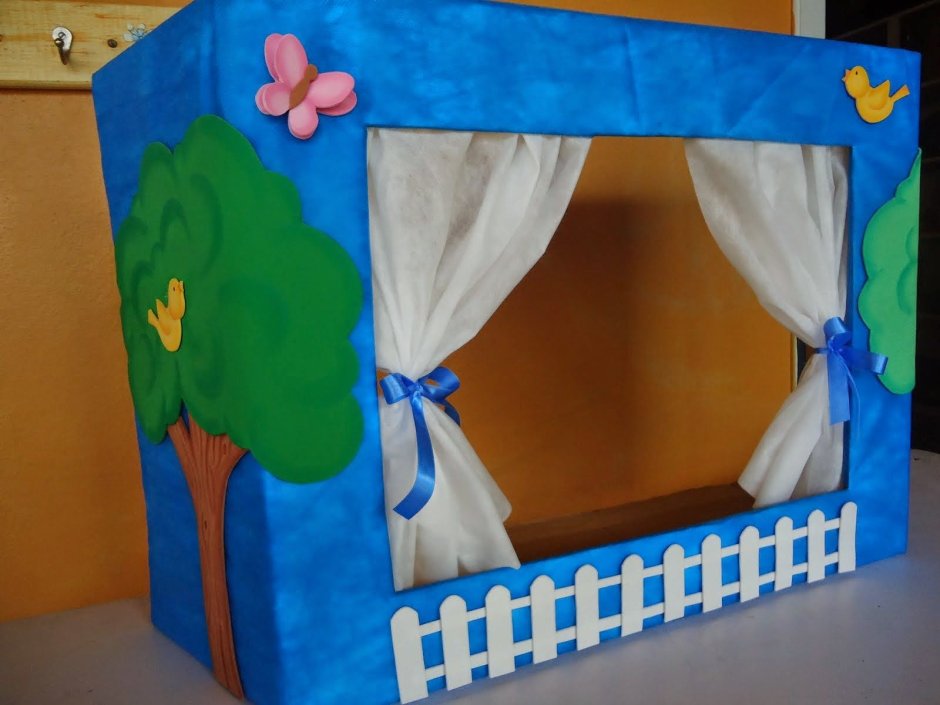 Кукольный театр из коробки