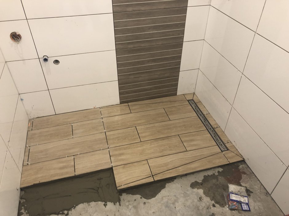 Раскладка плитки в душевой